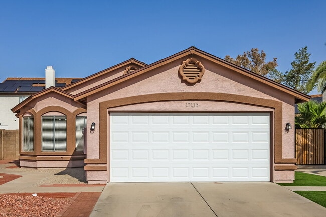 Building Photo - 17116 N Larkspur Ln Rental