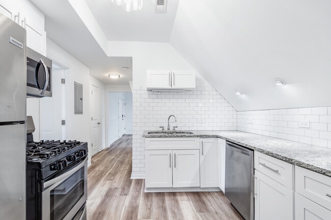 Photo - 2634 N Lawndale Ave