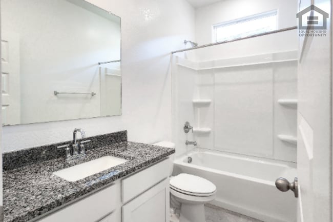3Bed/2Bath House in Maricopa! Ready for Immediate Move-In!