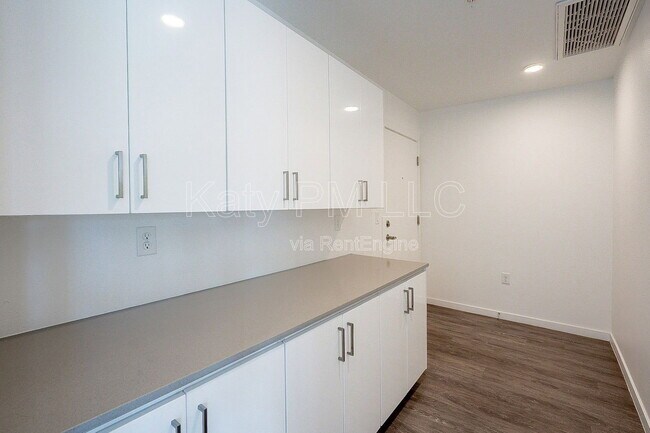 Photo - 1130 N 2nd St Unit Apartment 205