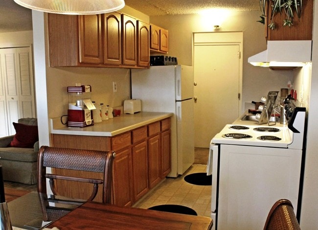 Westchester Towers Apartments For Rent in Wayne, MI