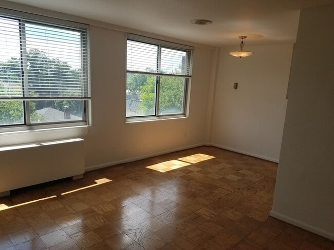 Photo - Robin Towers