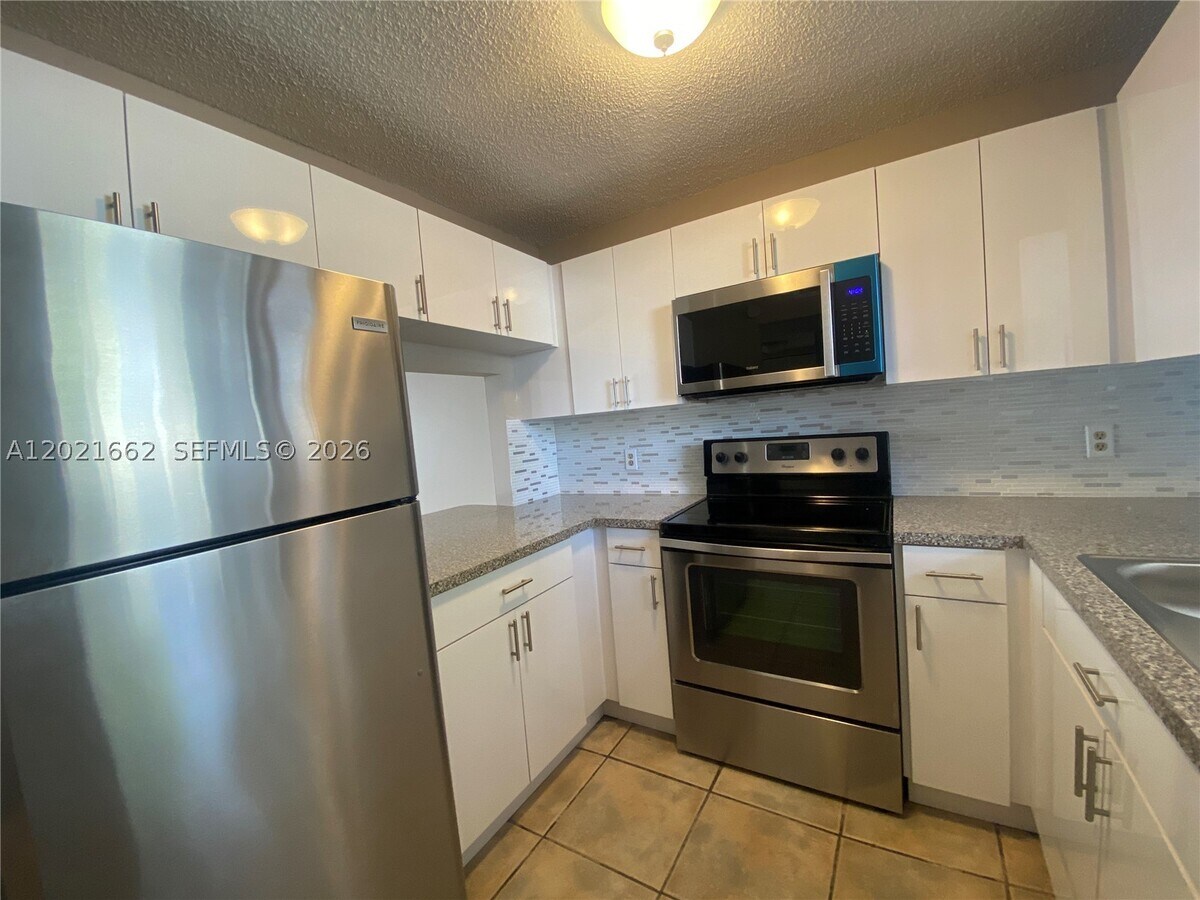 Photo - 3263 Kirk Rd Unit 2