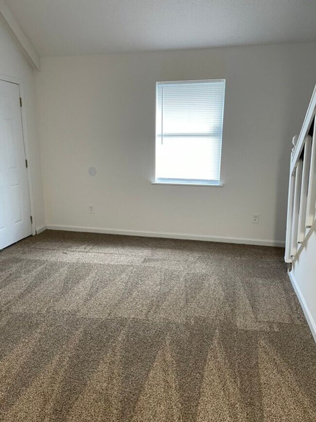 Photo - 1505-1507 Rustic Dr Unit 1507
