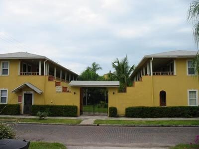 Palm Court Apartments - Palm Court Apartments