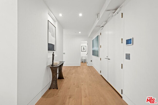 Photo - 10601 Wilshire Blvd Unit 1403