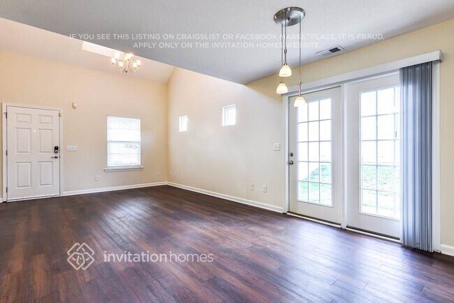 Photo - 3047 Bracey Pl