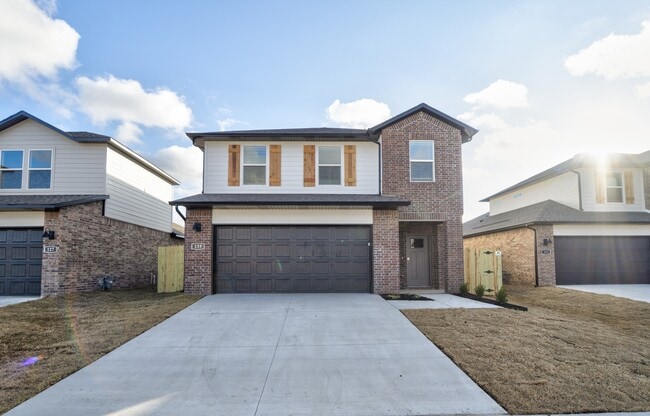 Photo - 139 S Maroon Ave