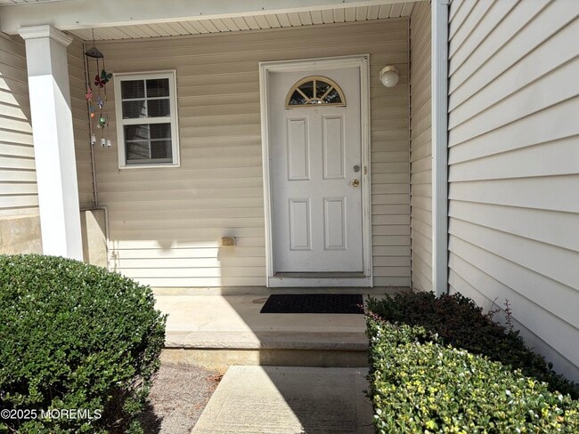 Photo - 212 Frankfort Ave