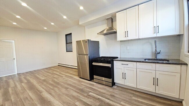 Photo - 1210 12th St Unit 2