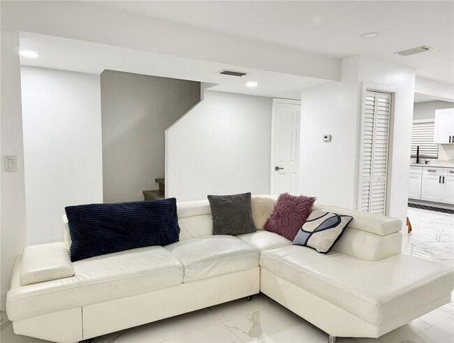 Photo - 5118 Tennis Ct Cir Unit 5118