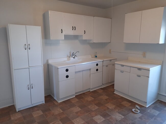 Photo - 412 S Washington St Unit Upper