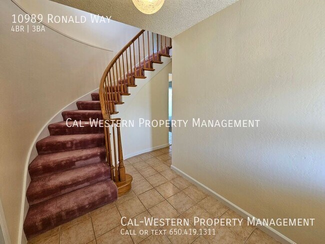 10989 Ronald Way