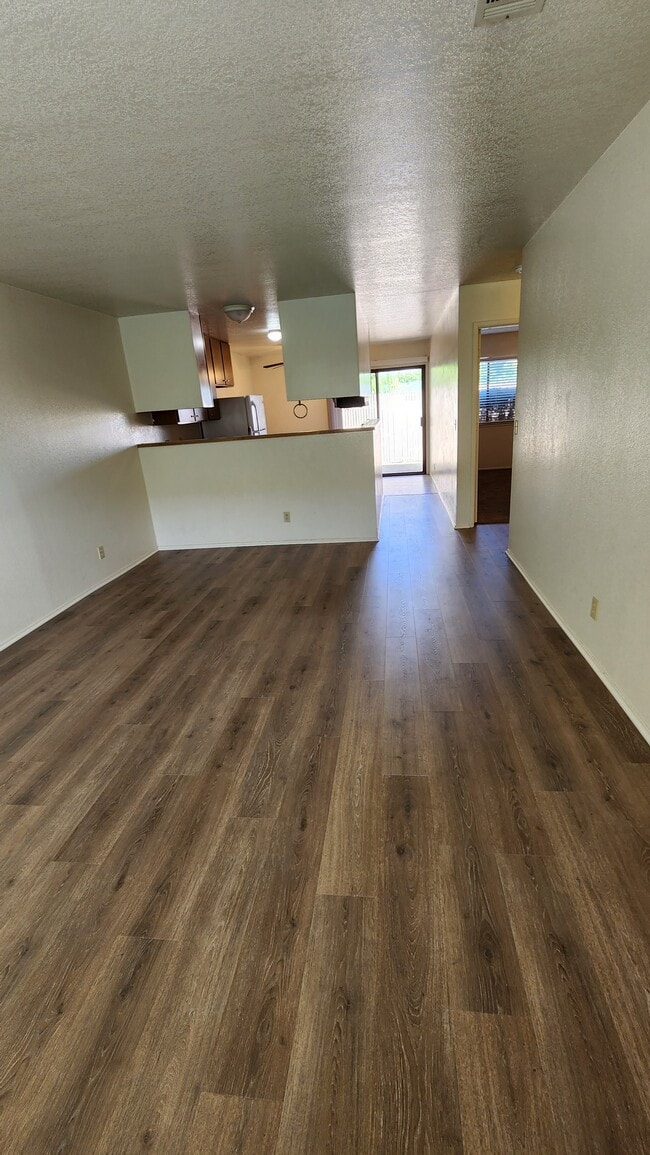 2510 Hartnell Ave Unit 11