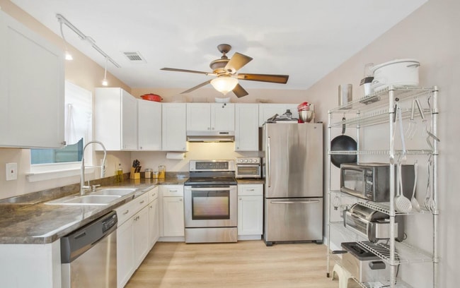 Photo - 3894 Northgate Pl