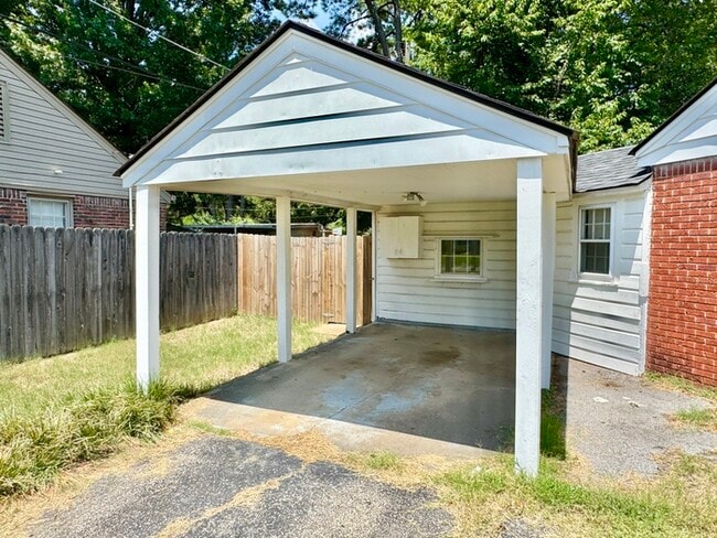 Photo - 3986 Vernon Ave