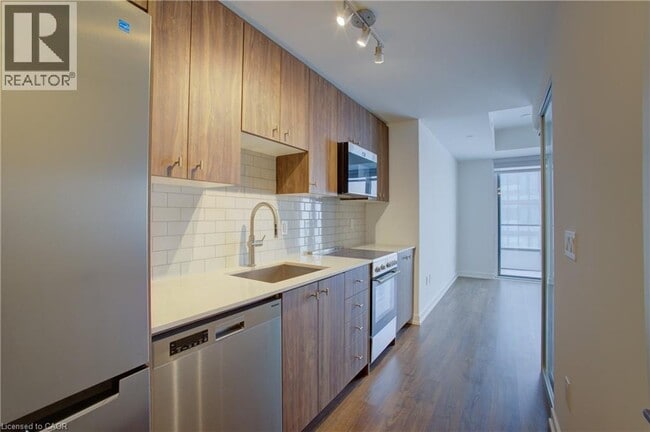 Photo - 15 Wellington St S Unit 2705