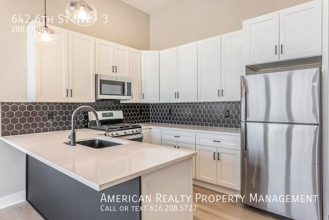 Photo - 642 6th St NW Unidad 3