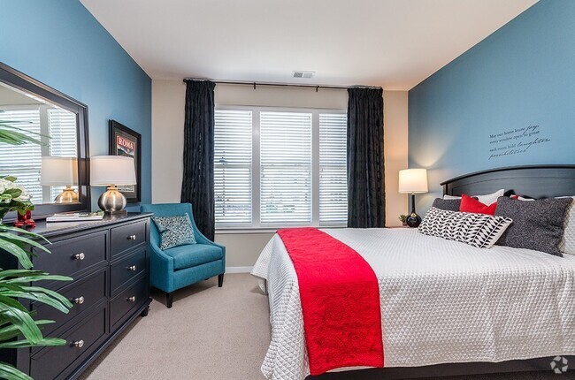 Building Photo - Two Bedroom Brand-new Luxury Apartment (Wa... Unit 5308