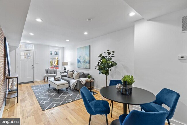 Photo - 1825 S Hanover St