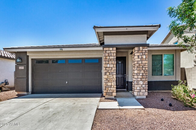 Photo - 12377 W Whyman Ave Casa