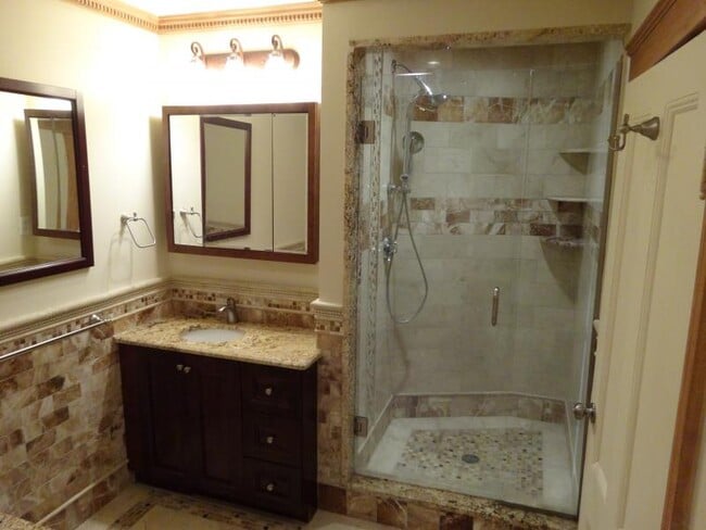 Photo - 57 Riverdale St Unit #2