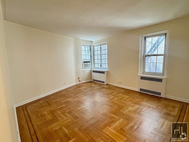 Building Photo - Jane Street Rental