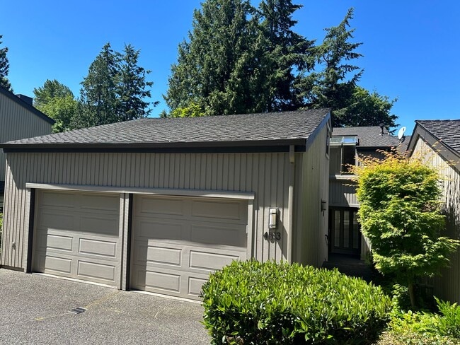 Yarrow Hill Condominiums ~ Kirkland - Yarrow Hill Condominiums ~ Kirkland