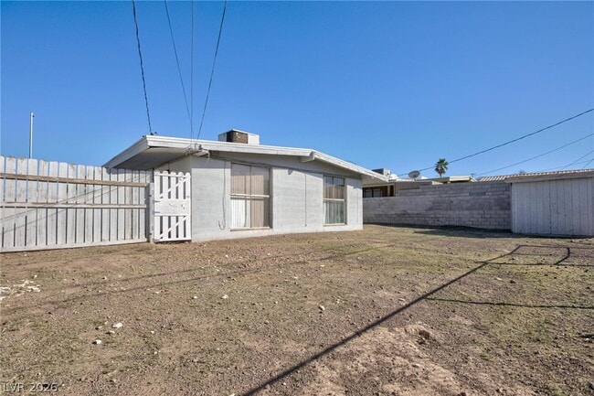 Photo - 232 Hillcrest Dr