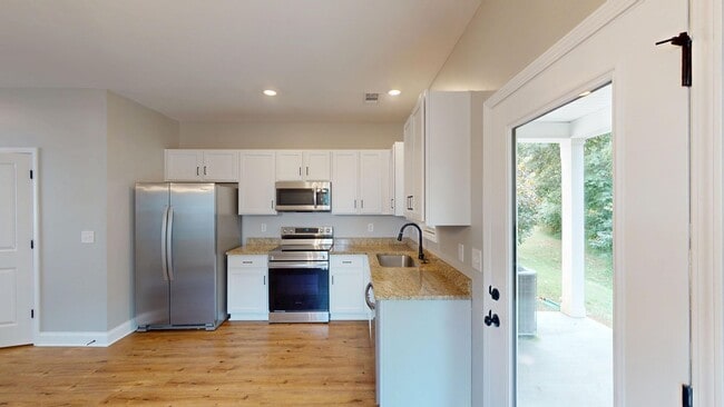 Photo - Now Offering Leasing Special- 2 Bed/2.5 Ba...