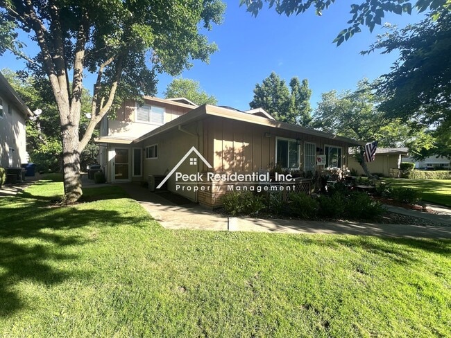 2bd/1ba Condo with 1 Car Garage- Minutes F... - 2bd/1ba Condo with 1 Car Garage- Minutes F...