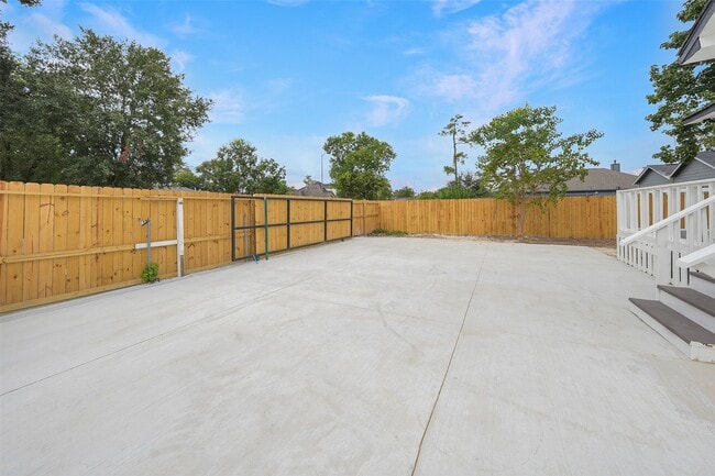 Photo - 9305 Kentshire Dr