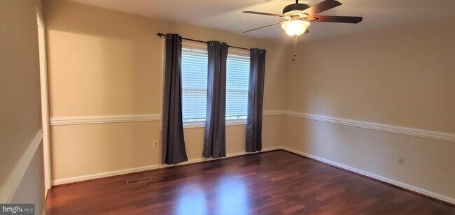 Photo - 106 Lindenridge Road