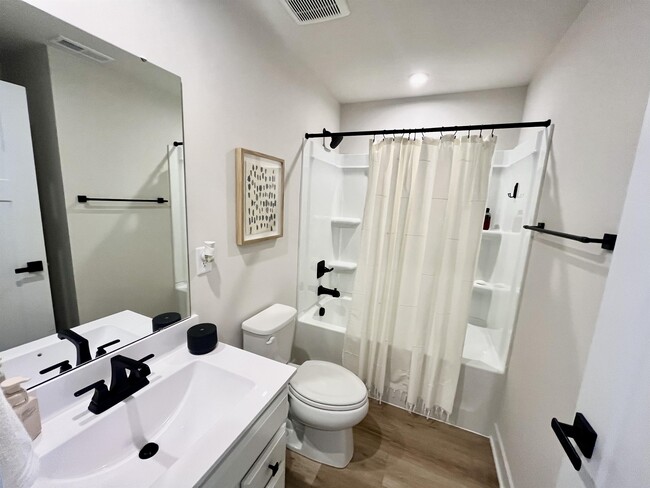 Photo - 100 Fost Blvd