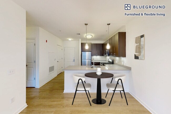 333 Great River Rd Unidad SI FL2-ID3200A