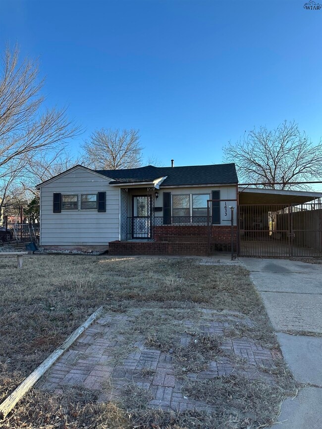 Building Photo - 1633 Orchard Ave