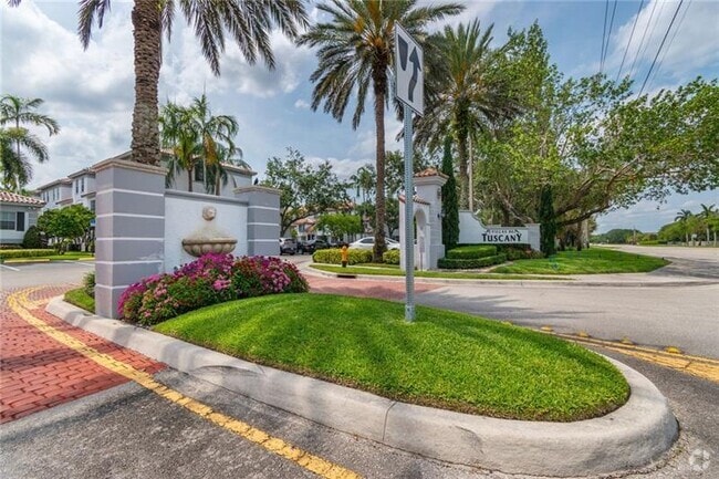 Building Photo - 761 SW 148th Ave Rental