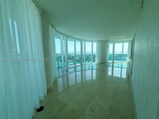 Photo - 6000 Indian Creek Dr Unit 17A