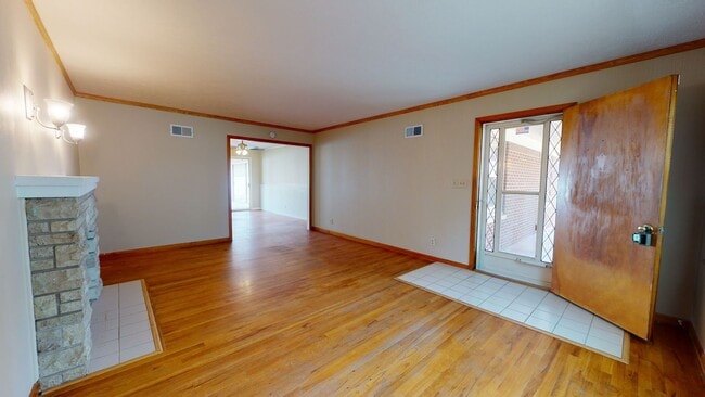 Photo - 3 Bedroom, 2 Bathroom House with Attached Double Garage