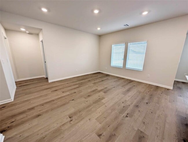 Photo - 2917 Ember Dr