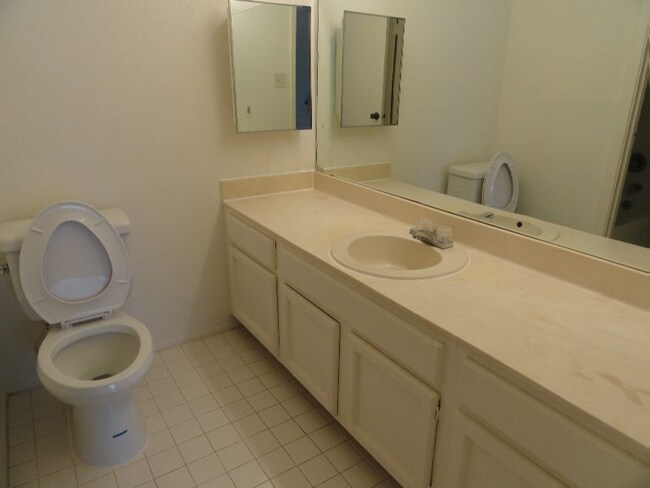 Photo - 9522 Pagewood Ln