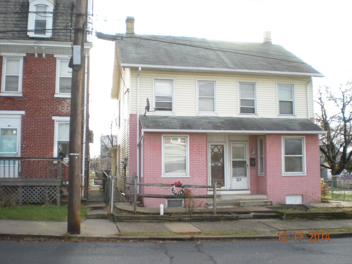 Photo - 326 E Vine St Townhome