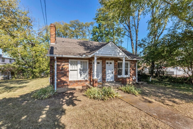 Photo - Charming Sylvan Park Shotgun Apartment in a Darling Triplex! Unit Park B