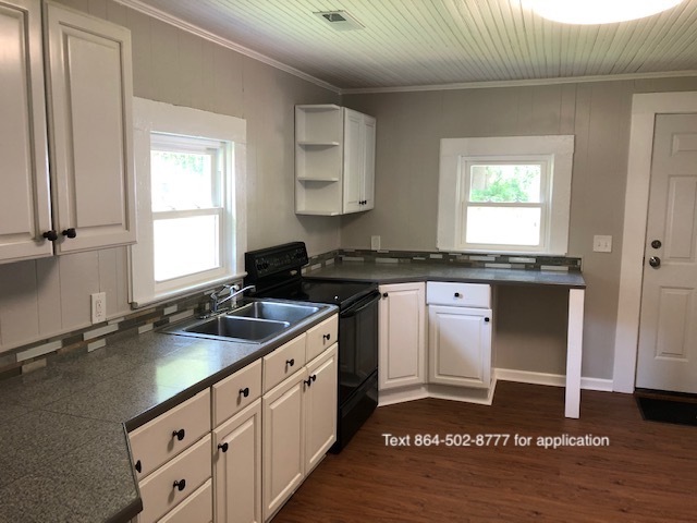 kitchen granite tile counters - 1908 Martin Ave House