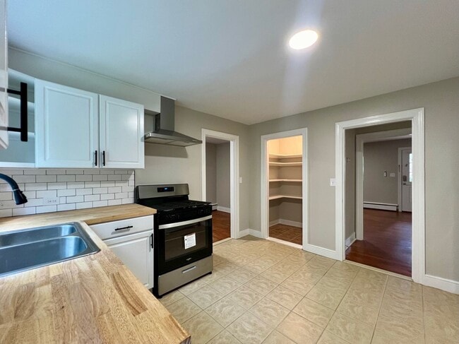 Photo - Nicely Updated, Pet-Friendly Fry's Spring Duplex