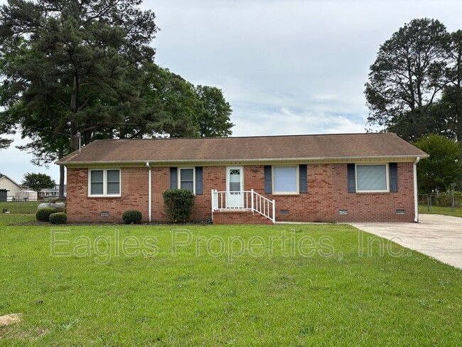Photo - 206 Muriel Hooks Dr Casa