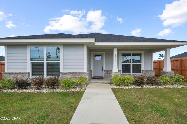Photo - 1003 Bayside St