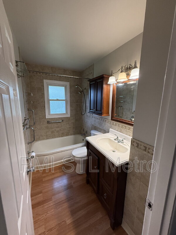 Photo - 6241 Lorraine Ave