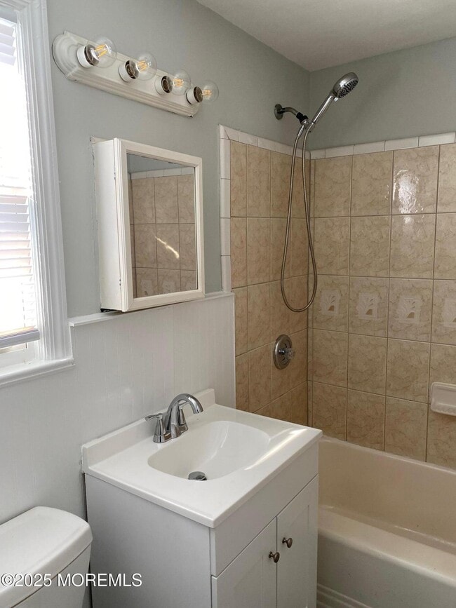 Photo - 20 Oldfield Pl