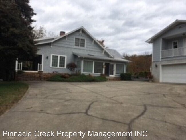 3 br, 2.5 bath House - 15 Hope Terrace - 3 br, 2.5 bath House - 15 Hope Terrace